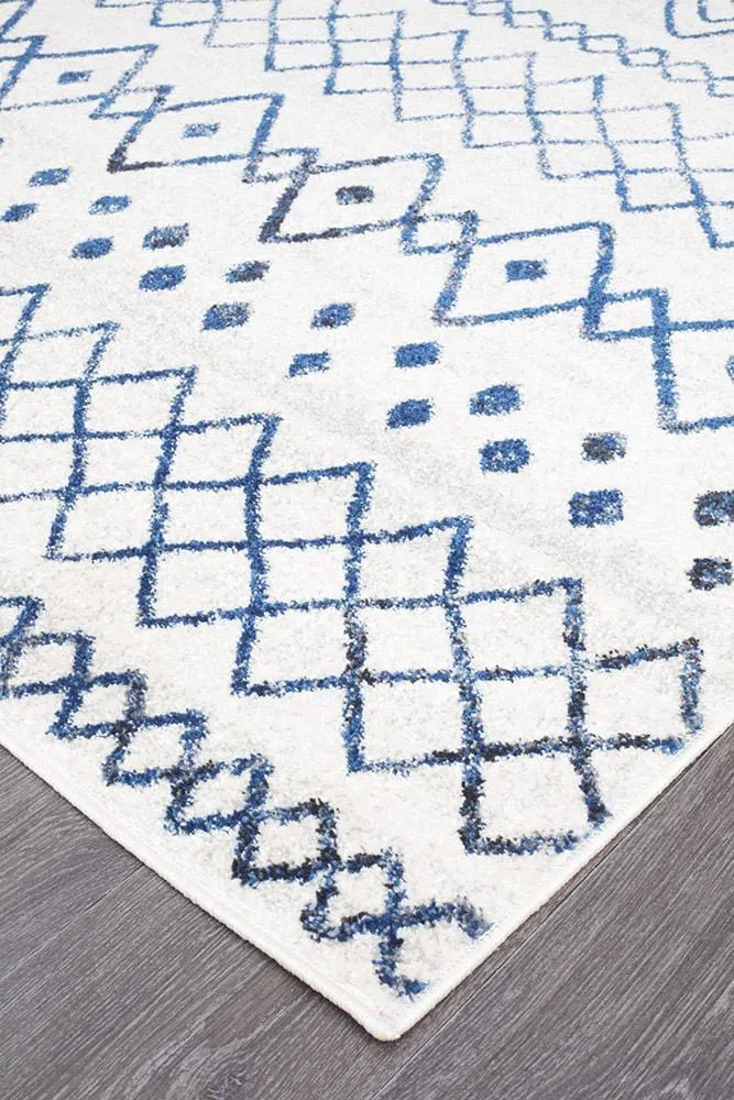 Oasis Nadia White Blue Rustic Tribal Rug - Image 4