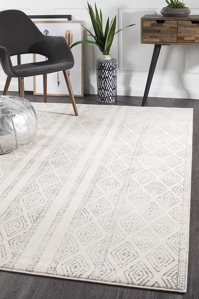 Oasis Salma White And Grey Tribal Rug - Image 3