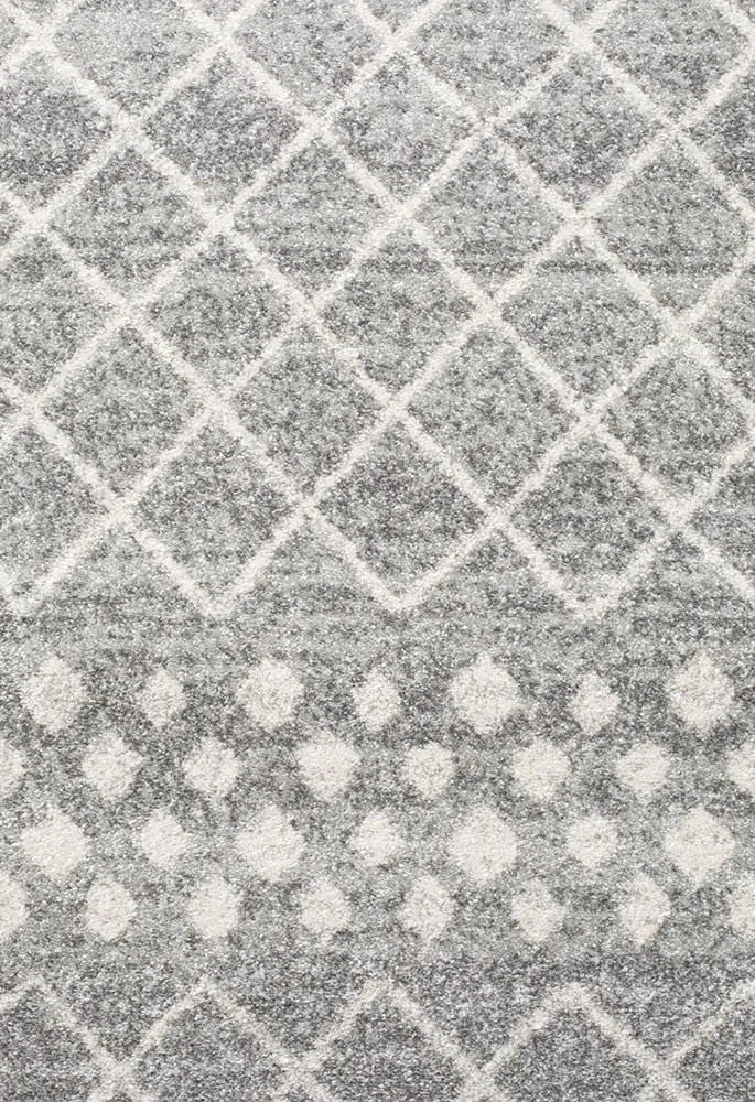 Oasis Selma Silver Tribal Runner Rug - Image 6