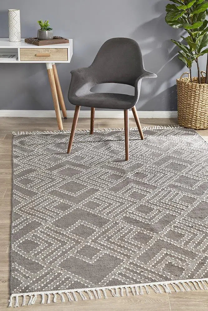 Rhythm Symphony Grey Rug - Image 3