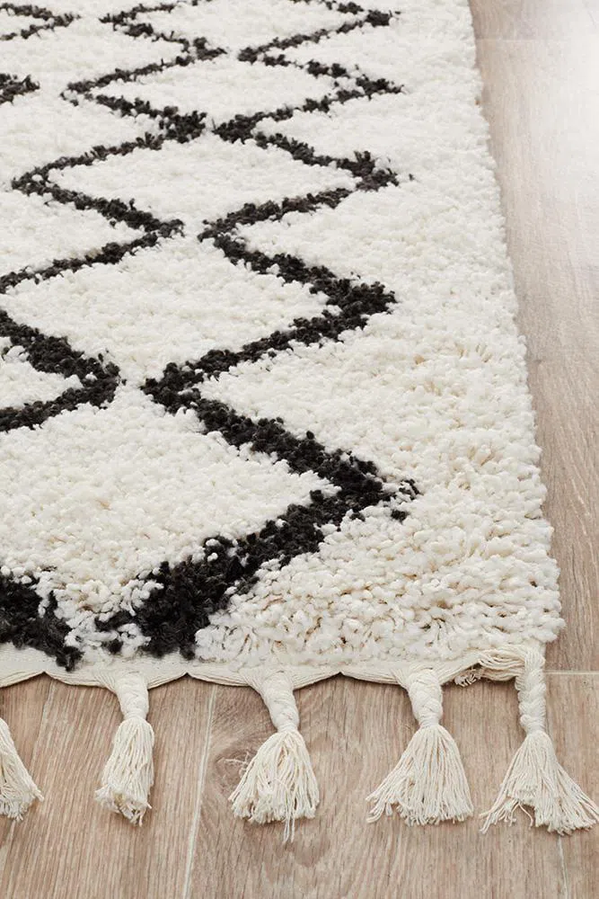 Saffron 11 White Runner Rug - Image 5