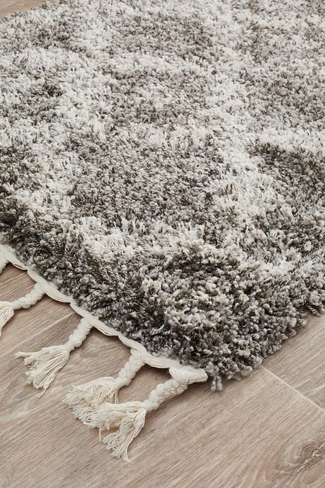 Saffron 33 Grey Runner Rug - Image 4