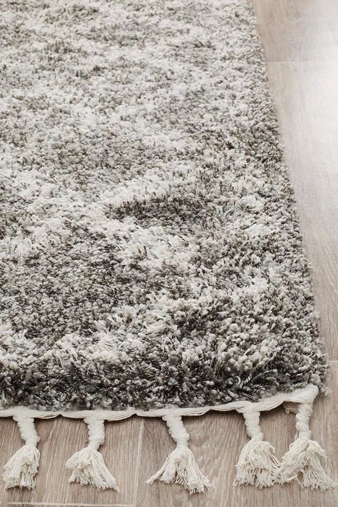 Saffron 33 Grey Runner Rug - Image 5