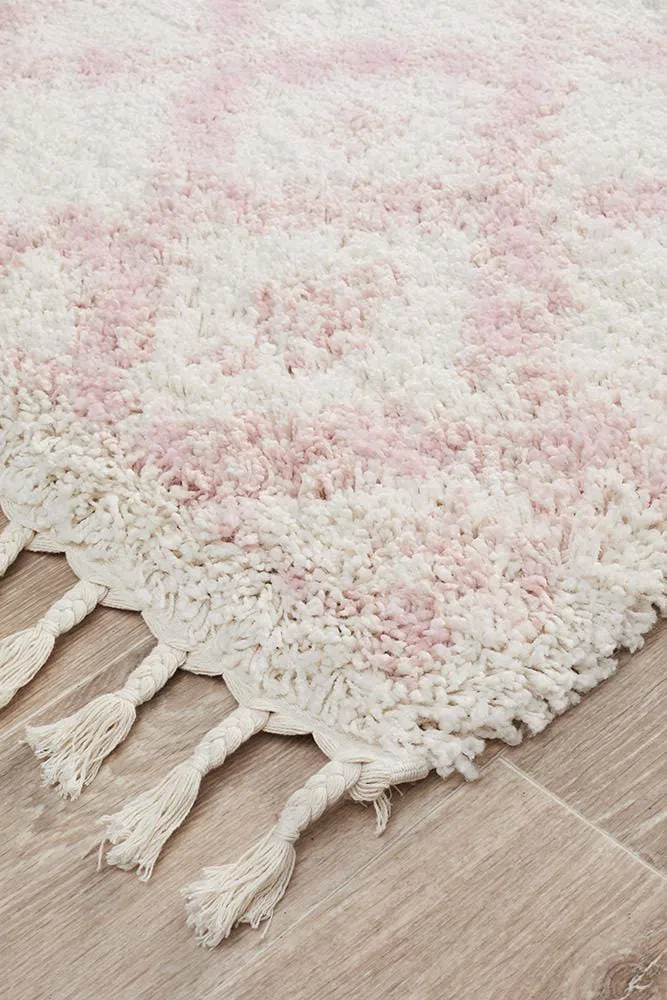 Saffron 33 Pink Runner Rug - Image 4