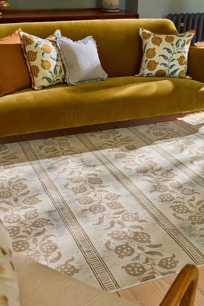 Sanderson Anaar Flax 148001 Rug - Image 3