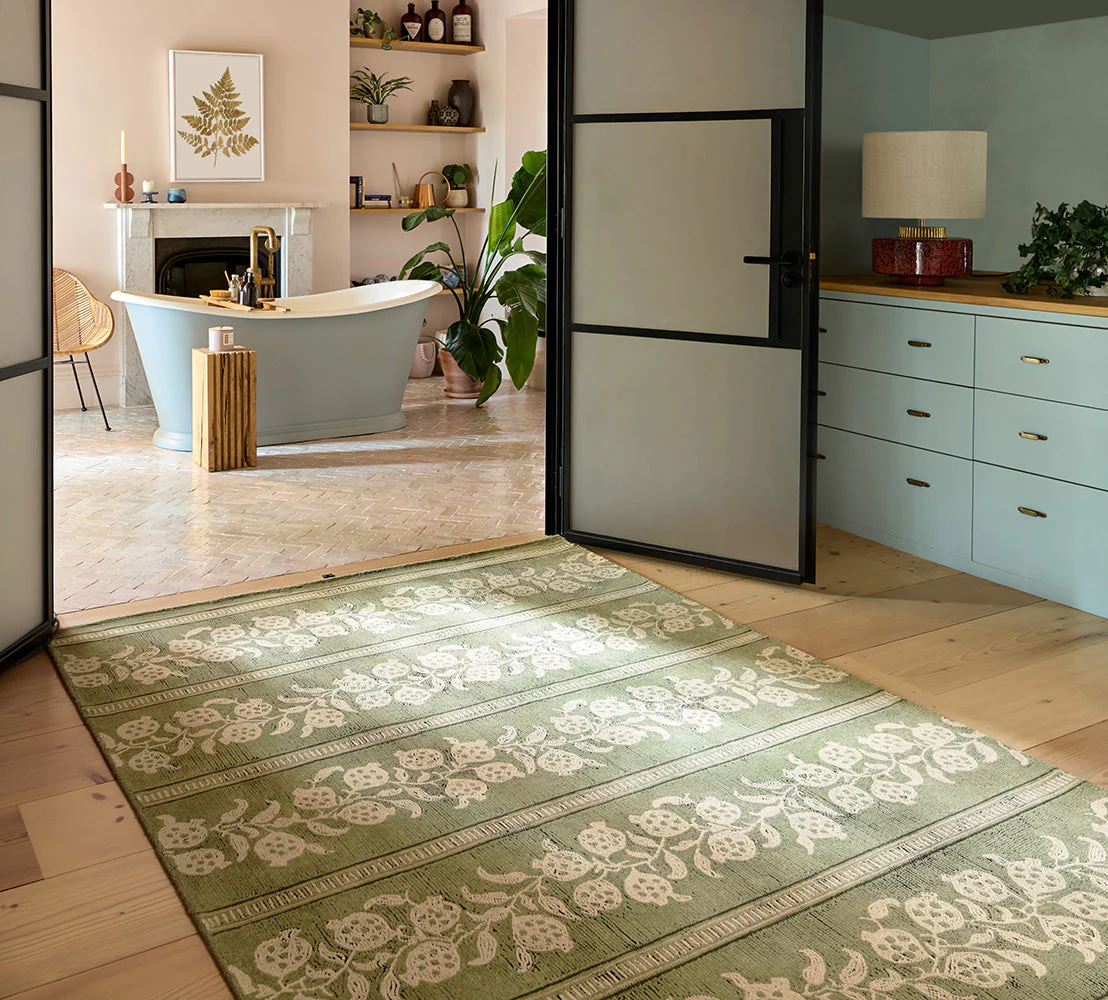 Sanderson Anaar Forest Green 148007 Rug - Image 2