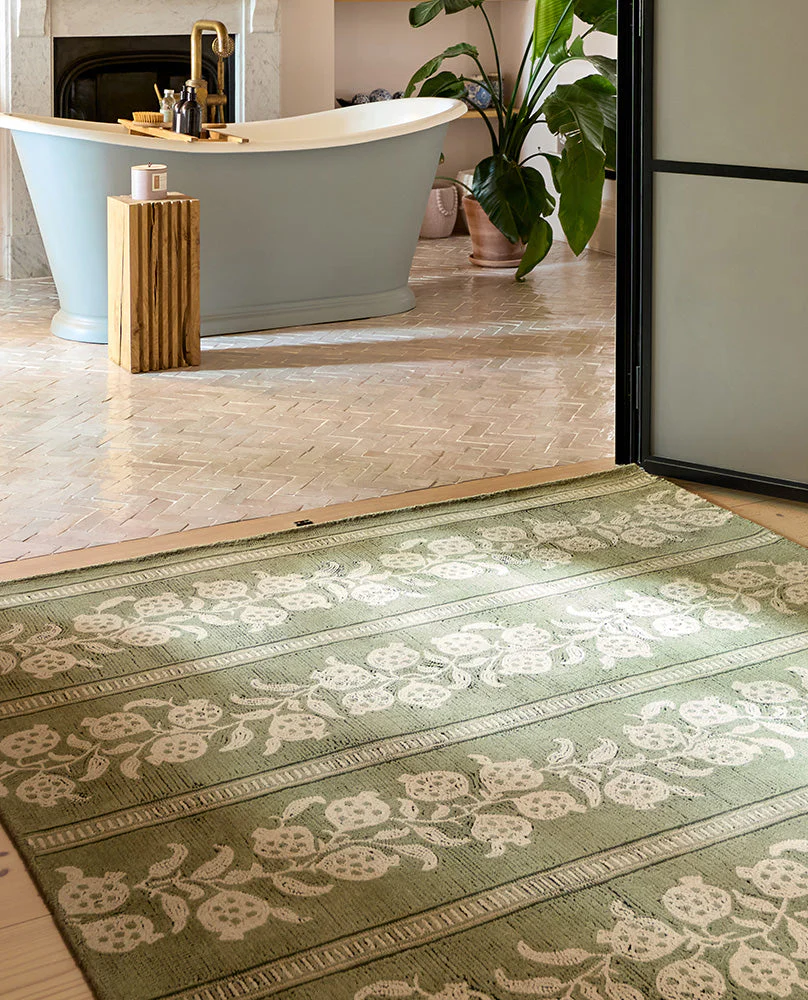 Sanderson Anaar Forest Green 148007 Rug - Image 3