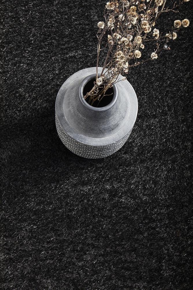 Sienna Black Rug - Image 7