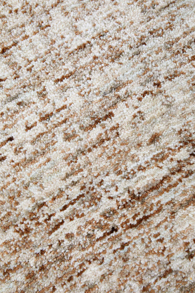 Steph And Gian Meadow Malt Runner Rug - Image 7