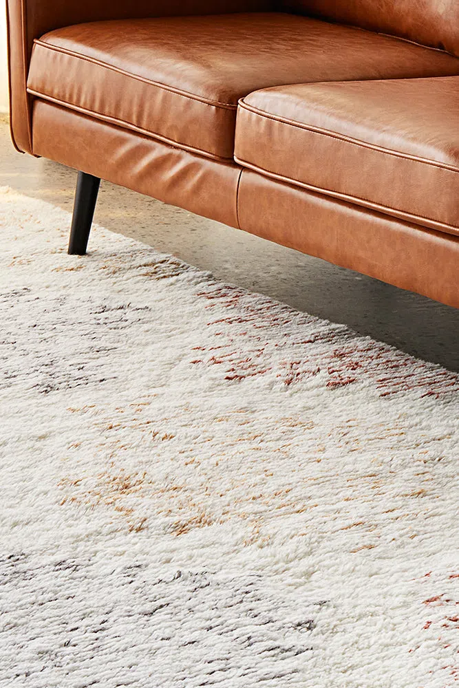 Summit Motif Cream Rug - Image 4