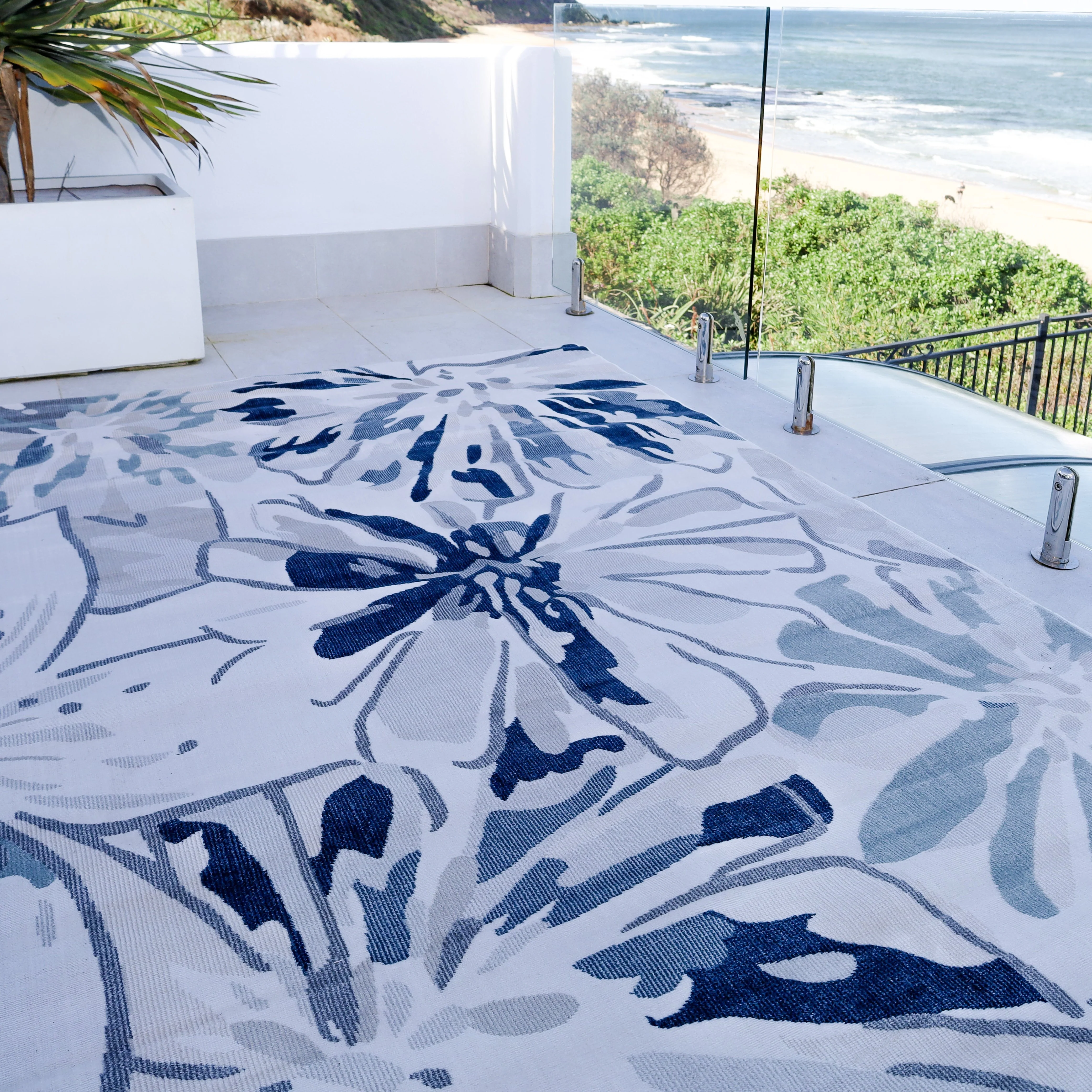 Tawang Navy and Cream Indoor Outdoor Rug - Image 4