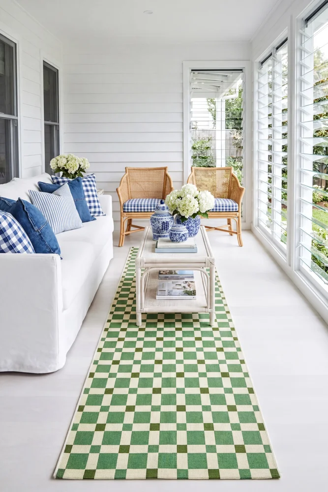 Vista Tito Green Runner Rug