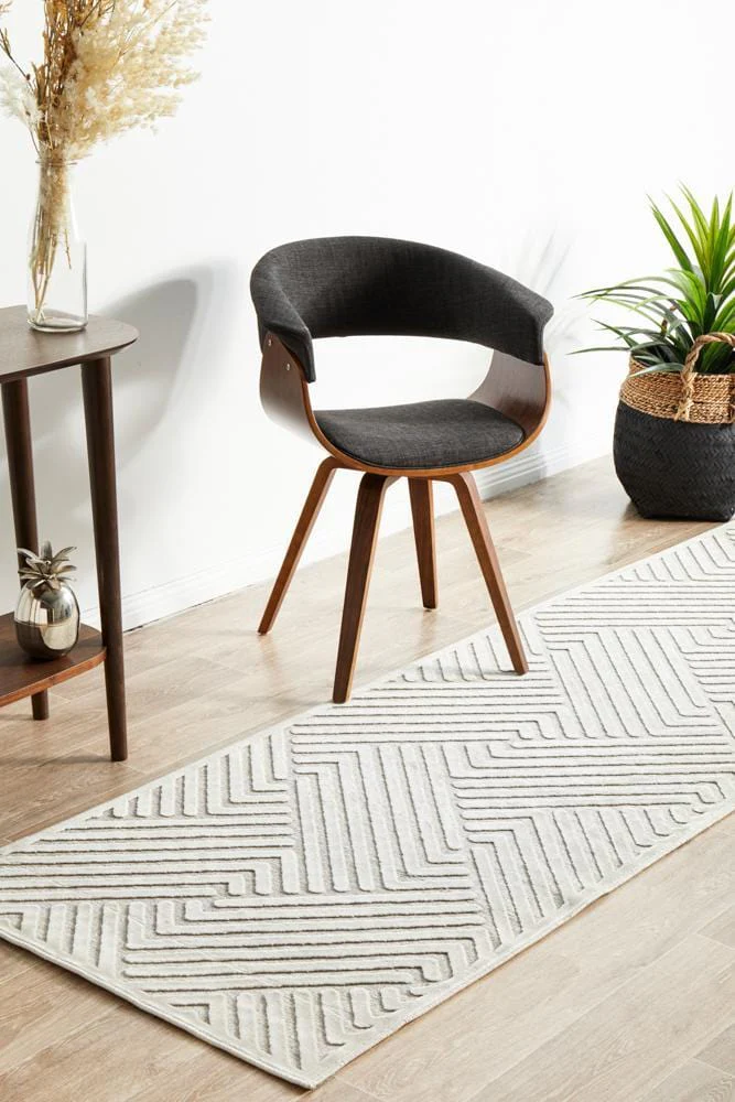 York Cindy Natural White Runner Rug - Image 4