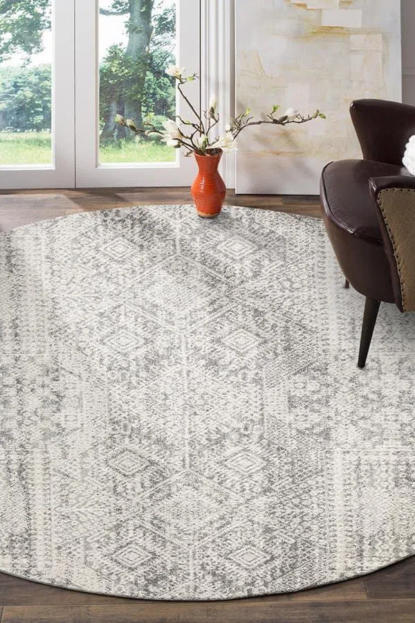 Zelda Silver Grey Round Rug - Image 3